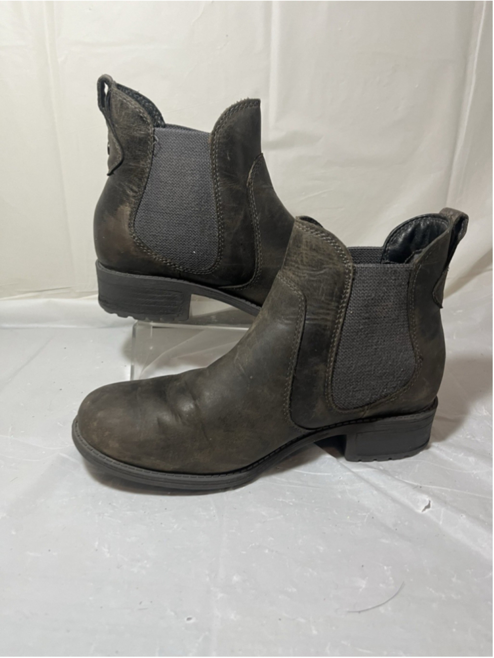 UGG Australia Bonham II Chelsea Boot Waterproof Leather size Women's 6.5 - Picture 10 of 16